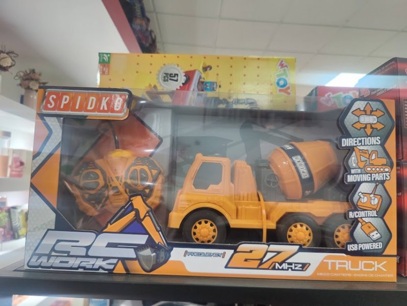 Caminhão de Brinquedo