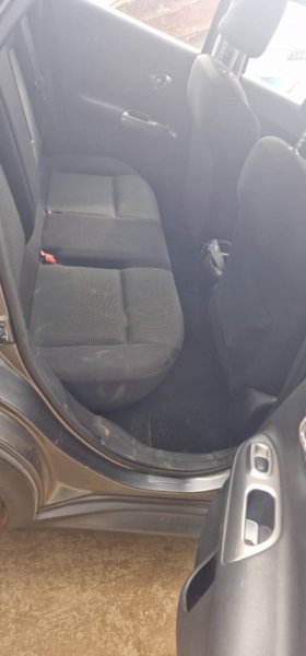Nissan 5